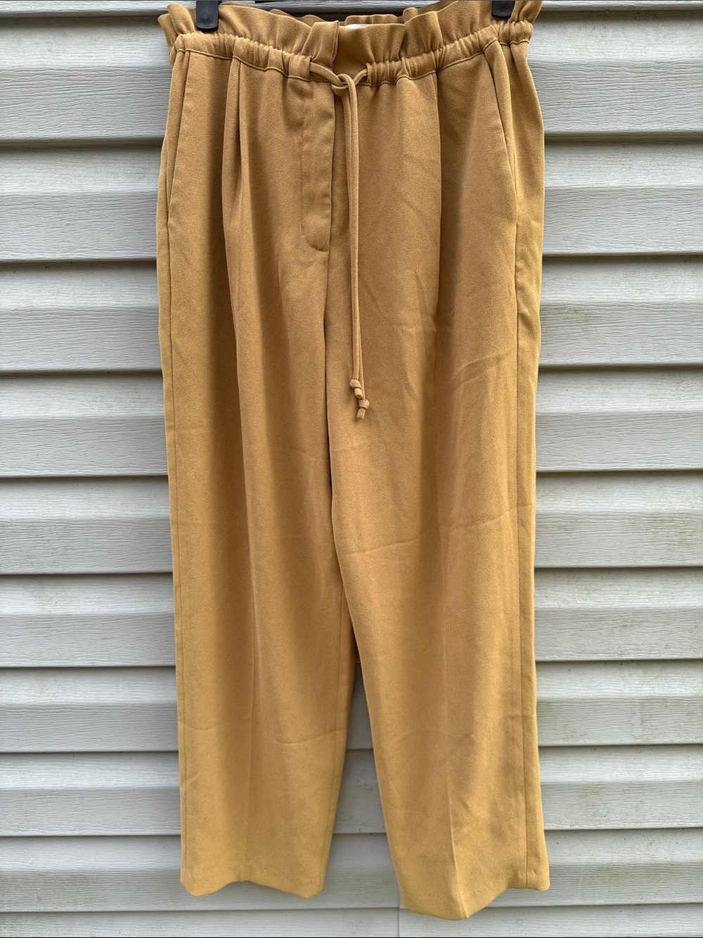 Wilfred | Paper Bag High Waist Khaki Tan Dress Pants size Small